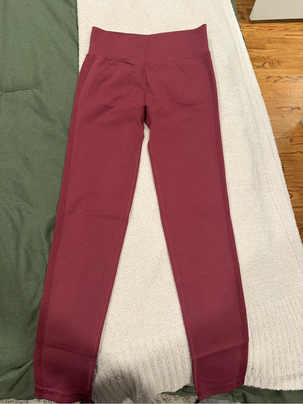 Womens Wine Stretch Leggings - Comfort High Waist